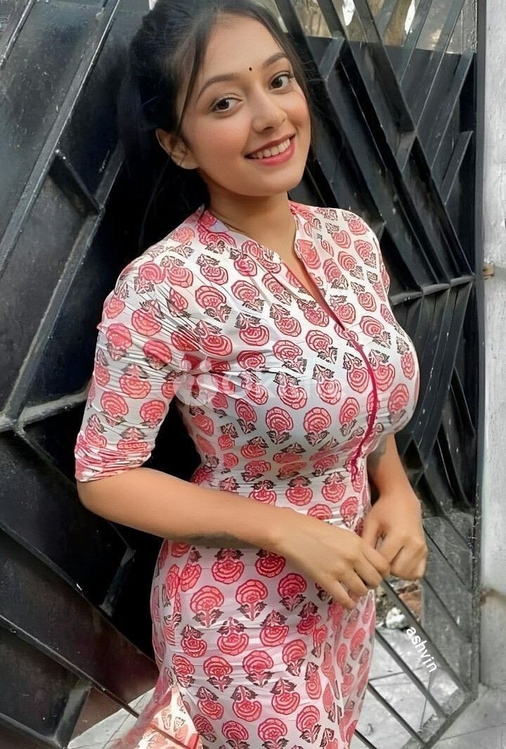 Esha Tiwari